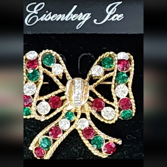 ***NWT*** Eisenberg Ice 1960s Christmas Ribbon Bow Brooch with Green Red Stones - Picture 3 of 9